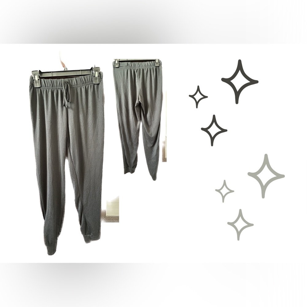 Light weight joggers 🖤